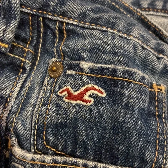 Hollister jean shorts - Picture 4 of 5